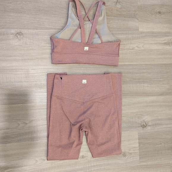 Vuori Elevation Leggings - Picture 2 of 2